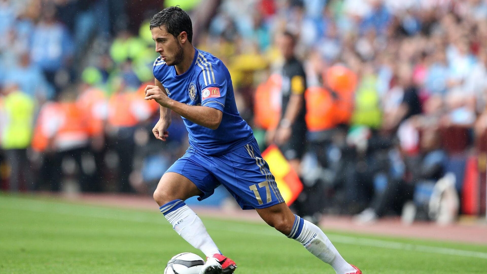 马德里竞技季后赛大胜密尔沃基雄鹿，萨拉赫18记关键球掀翻全场